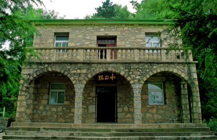 信阳防空洞景区