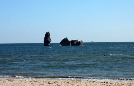 葫芦岛止锚湾碣石