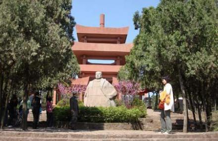 徐州宿北大战纪念碑亭