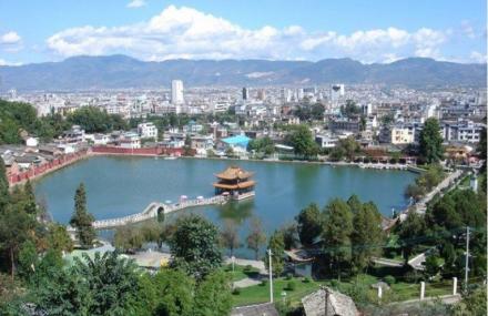 丽江龙玉湾风情园