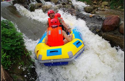 南阳猿人大峡谷漂流