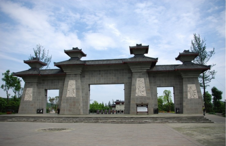 成都道源圣城漂流