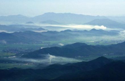 上饶灵山大峡谷漂流
