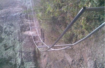 绍兴穿岩十九峰