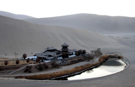 湖州德清月牙泉温泉