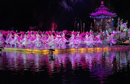 西安华清池长恨歌