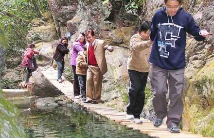 清远银盏谷朔溪探险