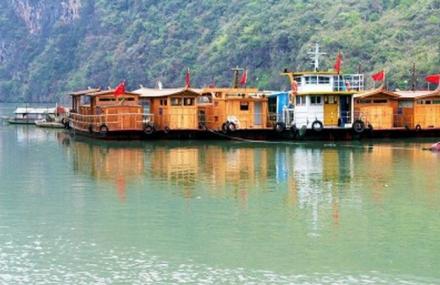 清远湟川三峡游船