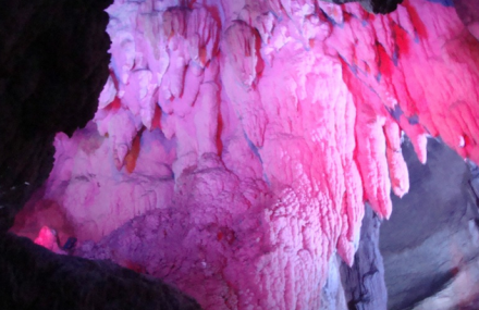 湘西乌龙山溶洞群