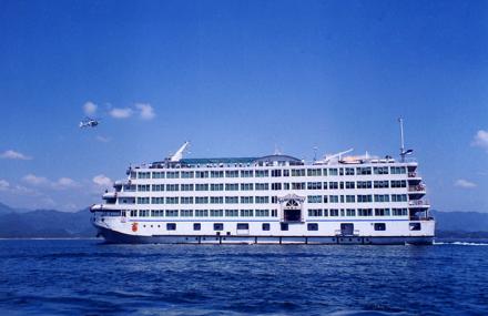 杭州千岛湖伯爵号