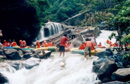 清远笔架山溯溪探险