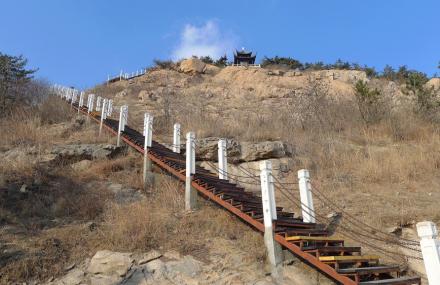 青岛石老人观光园