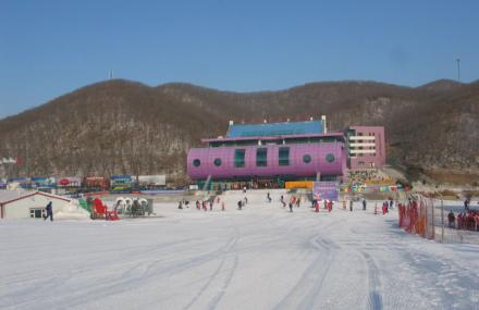 长春莲花山滑雪场
