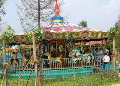 沈阳冰川动物乐园