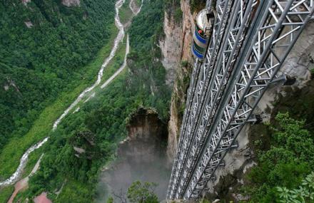 张家界百龙电梯