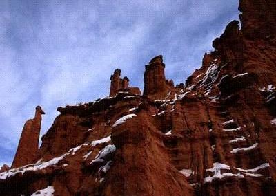 阿克苏温宿神秘大峡谷