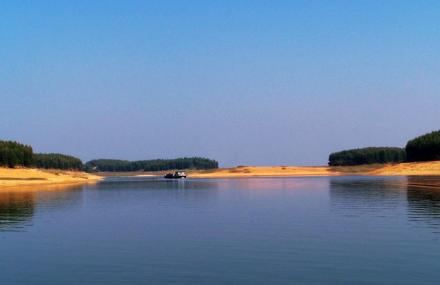 湛江鹤地水库