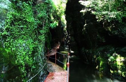 襄阳谷城县五山堰河乡村旅游区