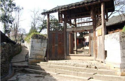 遵义龙潭仡佬丹砂古寨旅游区