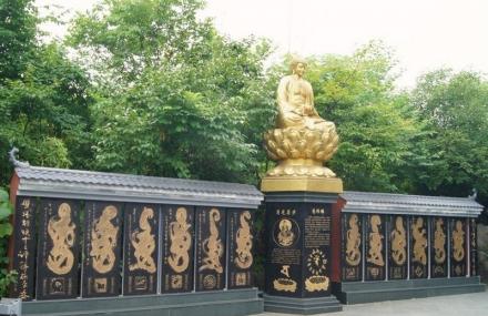 桂林日月双塔文化公园