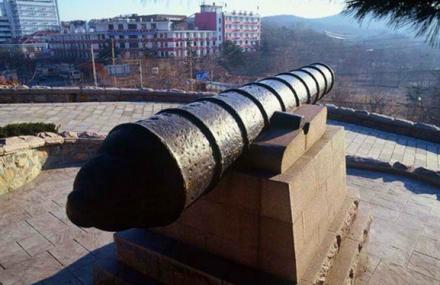 青岛山炮台教育基地