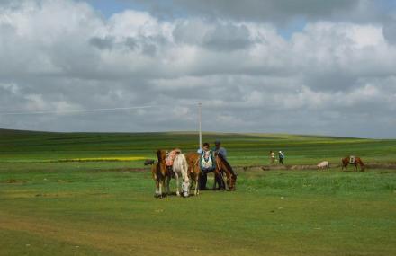 张家口察汗淖尔草原度假村